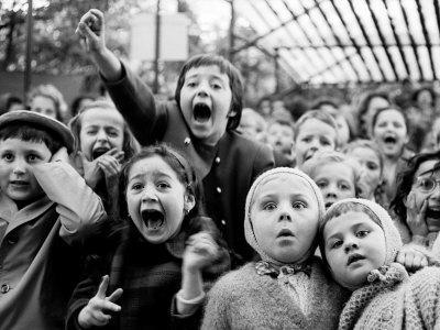 Children at a Puppet Theatre, Paris, 1963 - Photographic Print, 16x12